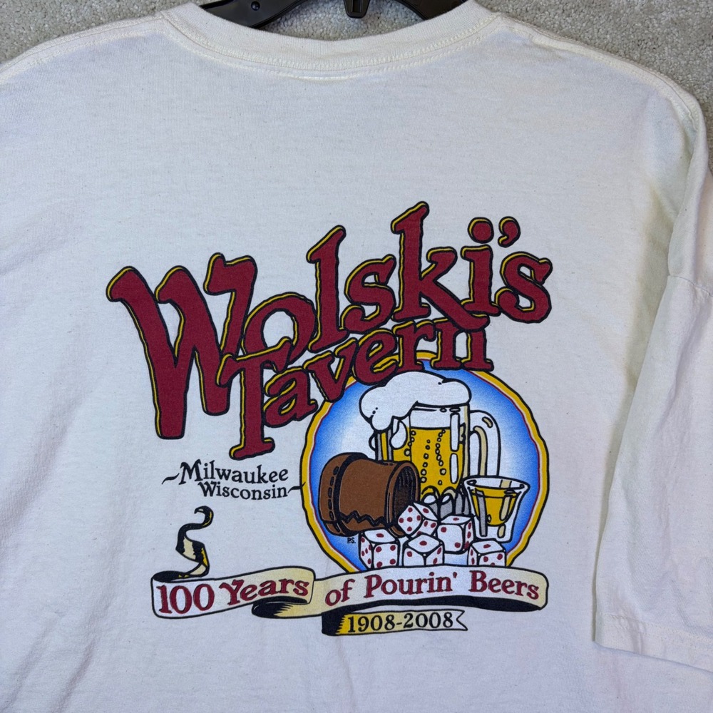 Wolskis Tavern T Shirt Men 2XL Tan 100th Anniversary Milwaukee WI Y2K Bar Tavern